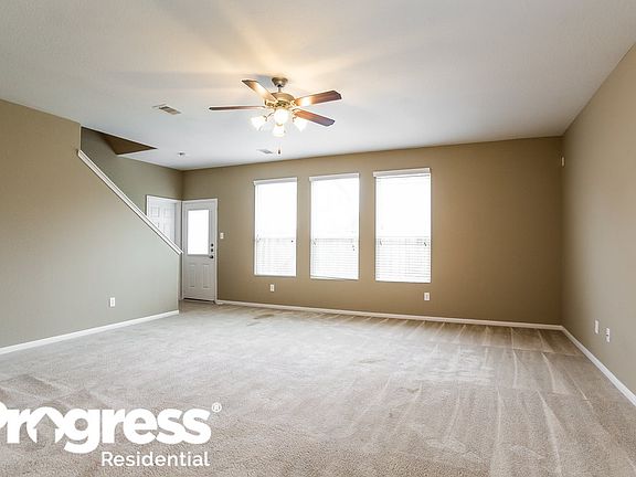 2nd image of 18035 Seco Creek Ln