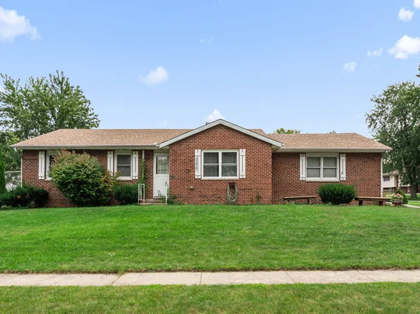 3217 Augusta Blvd, Portage, IN 46368