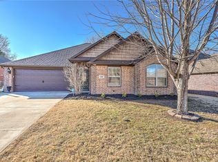 103 NE Chicory Ln, Bentonville, AR 72712