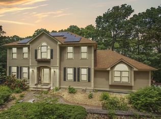 104 Castle Hill Rd, Windham, NH 03087