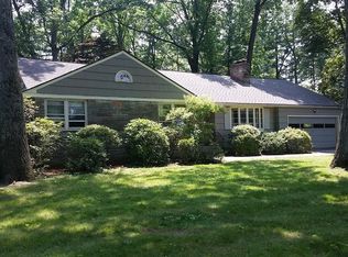 39 Eunice Dr, Longmeadow, MA 01106