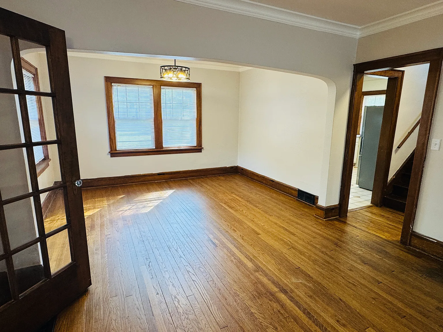 3 bed, 1559 sqft, $2,400 — Photo 3