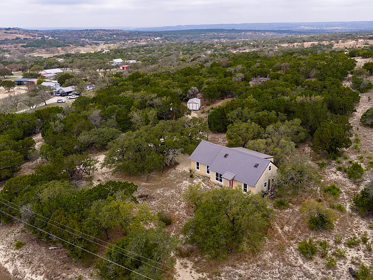 138 Hobson Ln — Photo 30