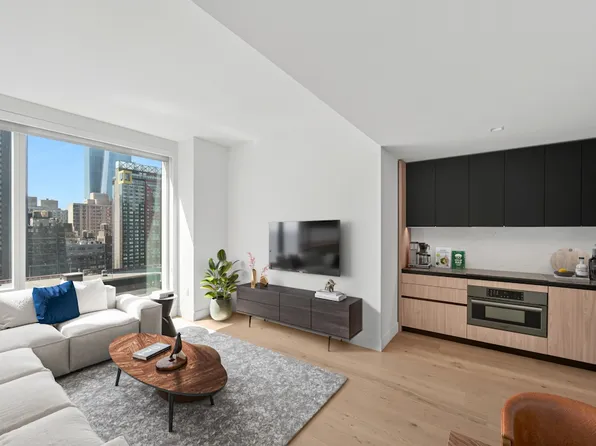 312 West 43rd Street image 1 of 31