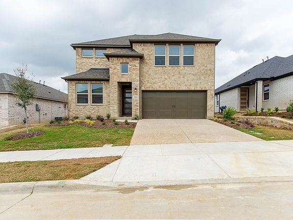 2nd image of 206 Castle Rock Dr