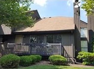 138 Westgate Dr, Edison, NJ 08820