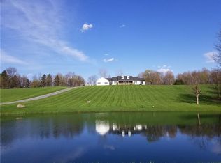 2480 Parker Rd, Newark, NY 14513