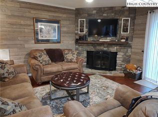 301 Pinnacle Inn Rd UNIT 2117, Banner Elk, NC 28604