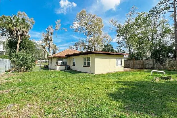 319 NW 16th Ave — Photo 71