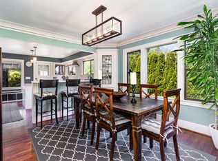 1525 45th Ave SW, Seattle, WA 98116