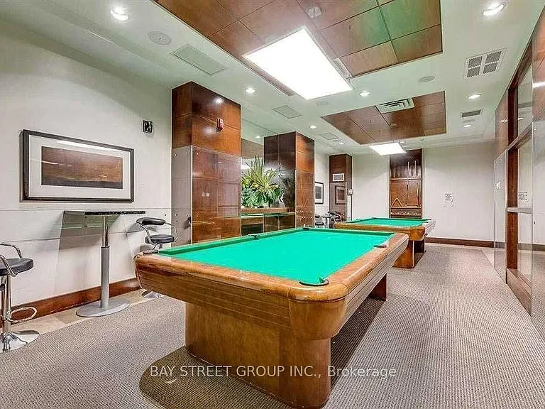 310 Burnhamthorpe Rd W #1913 — Photo 25