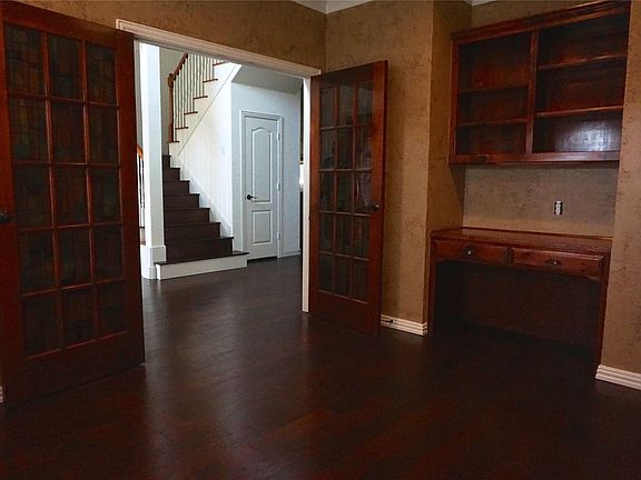 5th image of 510 N Hardeman Cir