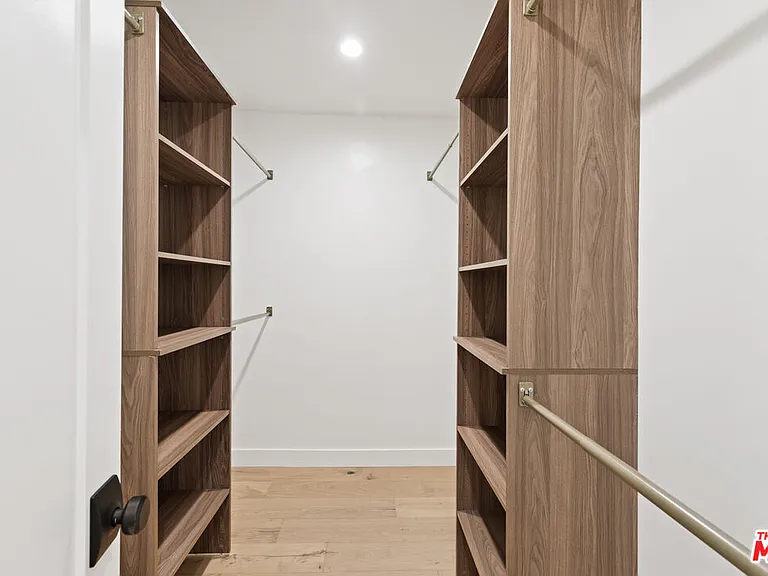 153 S Palm Dr #PENTHOUSE — Photo 25