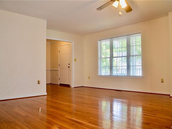 4th image of 5417 Wintercreek Dr