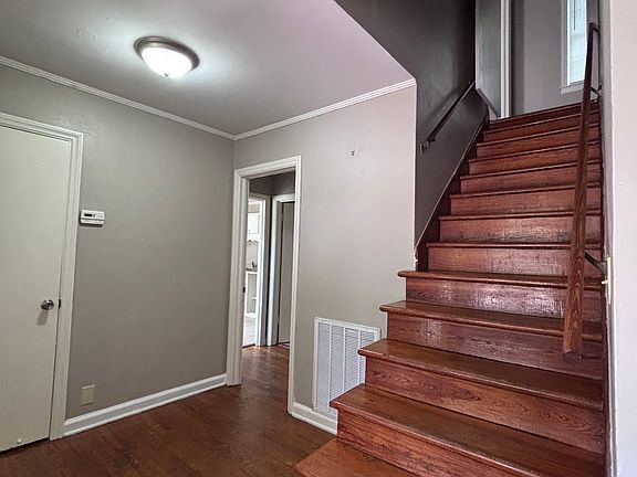 2nd image of 204 W 14th St #A