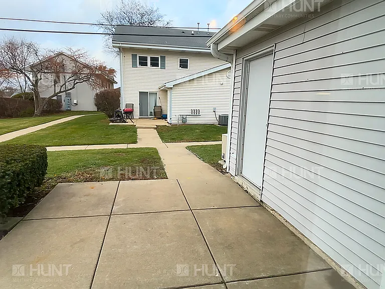 2333 California Ave — Photo 9