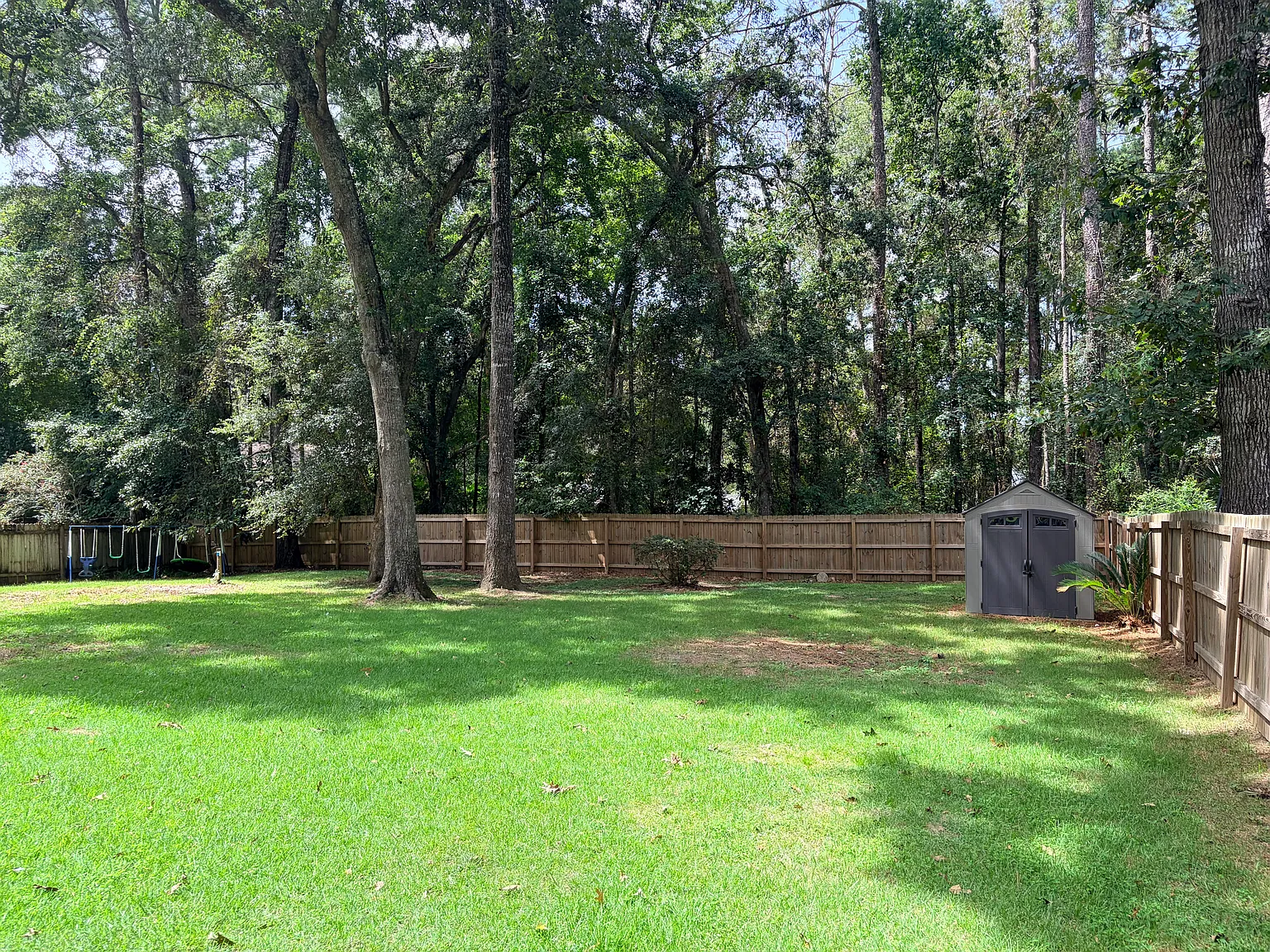 4 bed, 2414 sqft, $3,550 — Photo 2