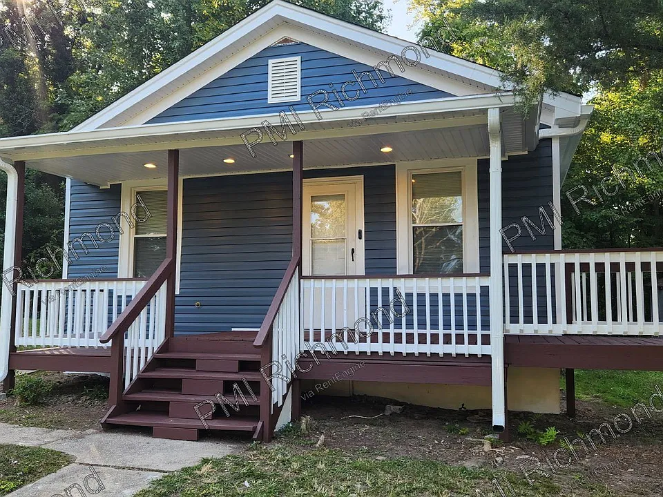 24 A P Hill Ave