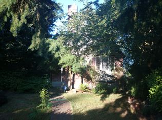 2738 Garlough Ave SW, Seattle, WA 98116