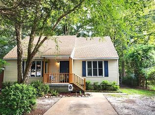 229 Allen Dr APT B, Chesapeake, VA 23322