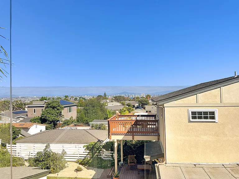 3840 Talbot St — Photo 20