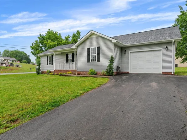 876 Oliver St, Scottsville, KY 42164