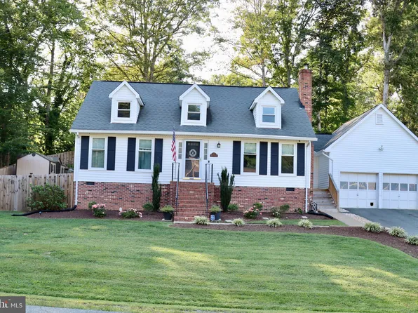 7 Drake St, Stafford, VA 22554