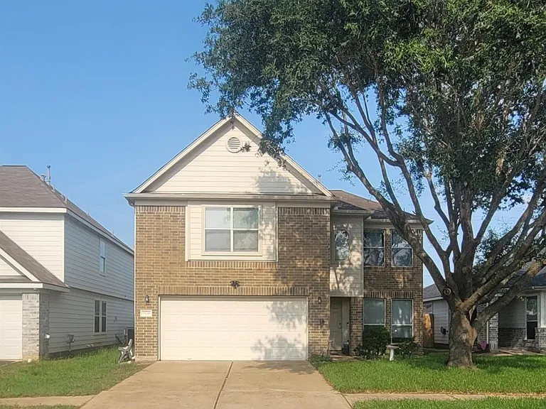 5626 Calm Ct — Photo 1