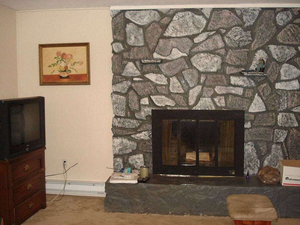 1st image of 10 E Snowcap Dr