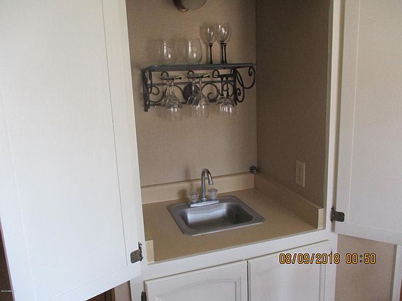 4th image of 8202 N 21st Dr Unit 201