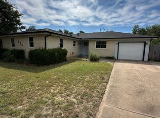 220 W Ridge Rd, Norman, OK 73069