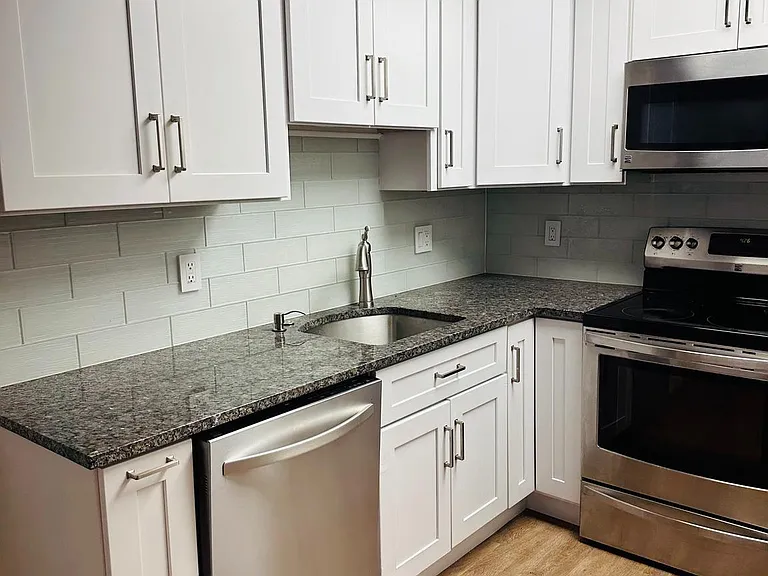 7401 Westlake Ter #112 — Photo 3