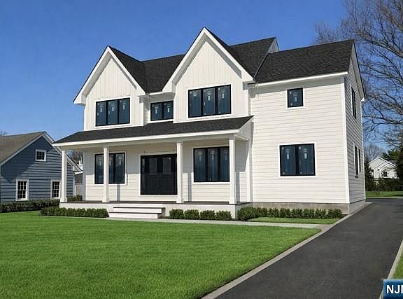 2nd image of 615 Shelton Rd