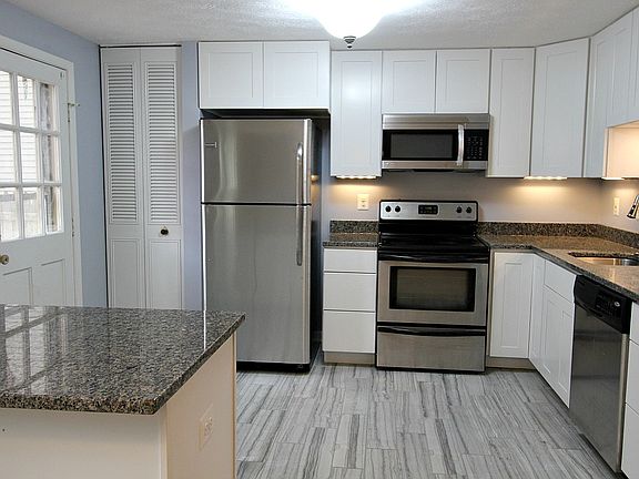 2nd image of 223 S Virginia Ave