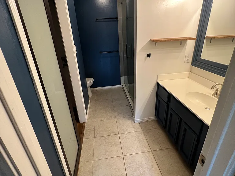 124 Oak River Dr — Photo 11