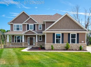 685 Birkdale Dr, Howell, MI 48843