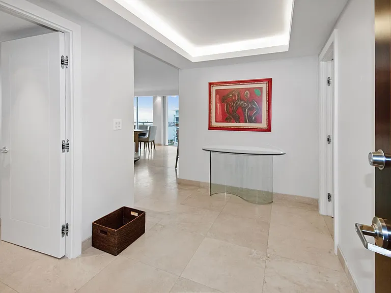 1730 Avenida Del Mundo #1503 — Photo 20