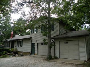 4 Cypress Point Ln, Holiday Island, AR 72631