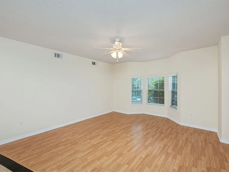 1501 Partin Dr #148 — Photo 4