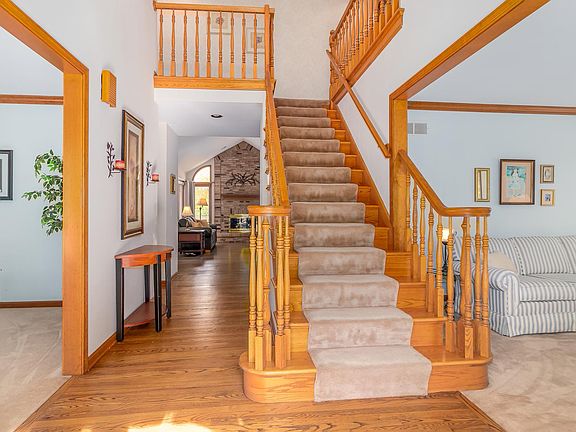 4th image of 655 Wildwood Ln