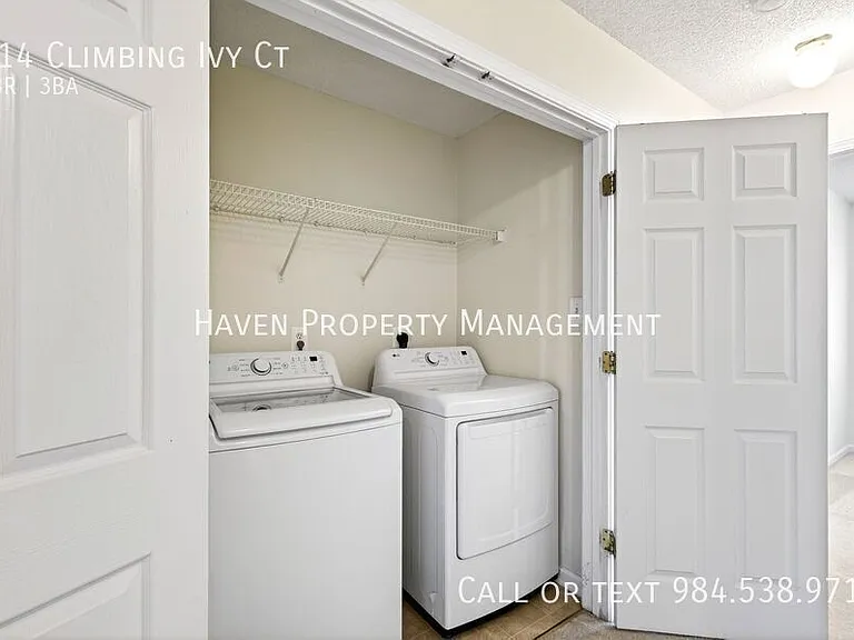 214 Climbing Ivy Ct — Photo 24