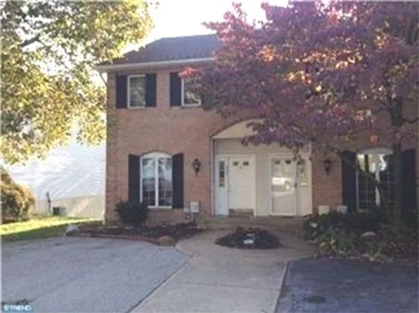 4800 Weatherhill Dr, Wilmington, DE 19808