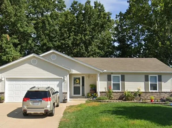 7 Robin Hood Dr, Troy, MO 63379