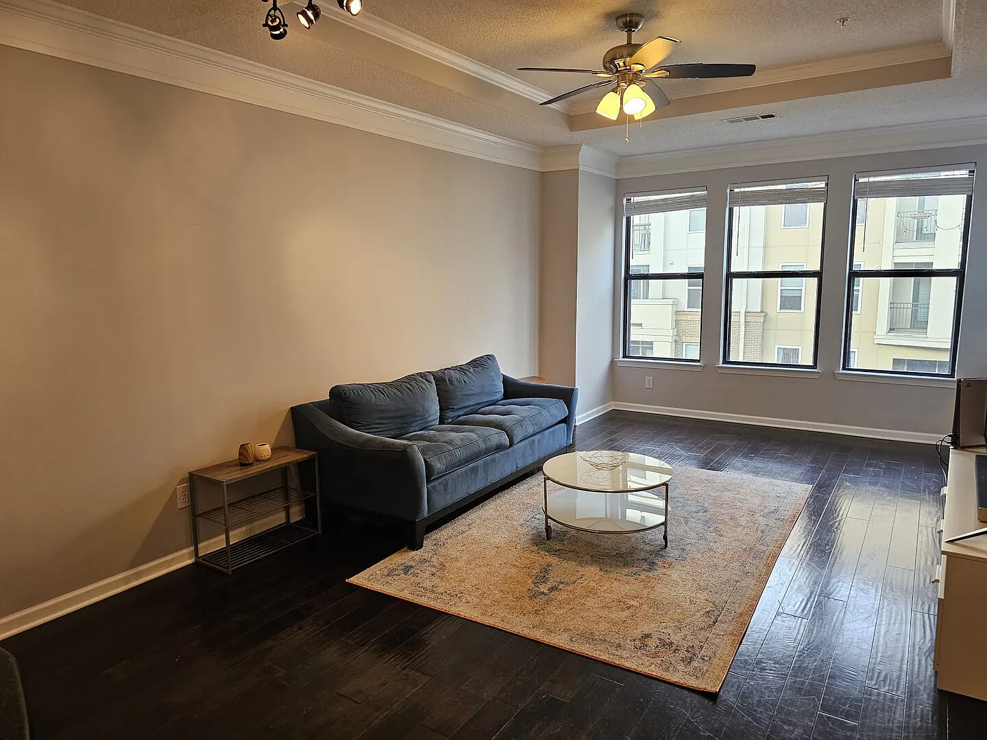 Modern 1BR/1BA Condo in Midtown Atlanta, Steps from Atlantic Station — Photo 3