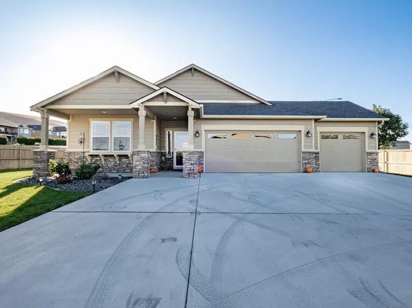 2339 W 45th Ave, Kennewick, WA 99338