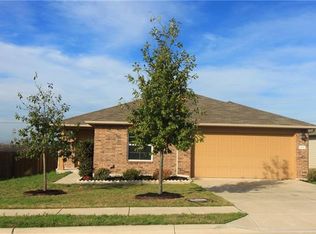 108 Leon River Loop, Hutto, TX 78634