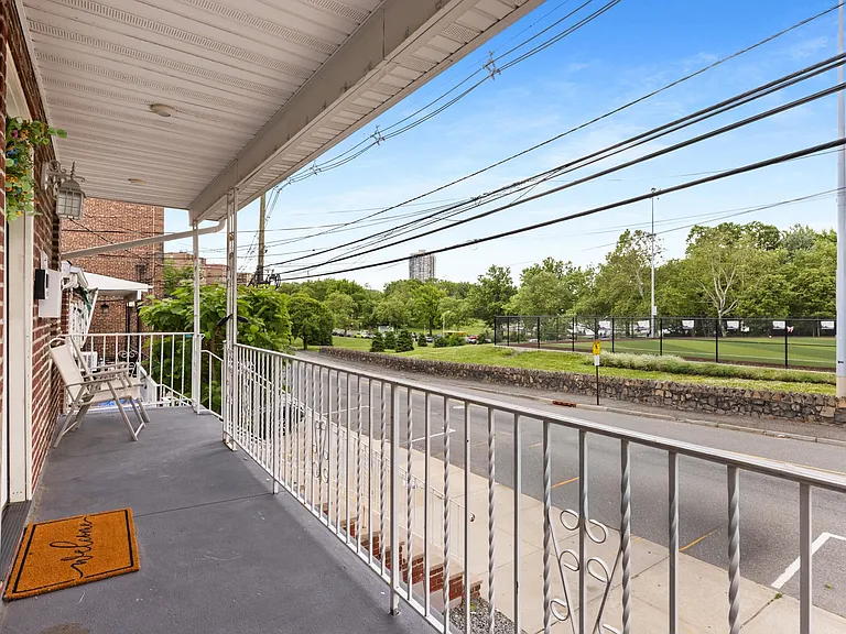 38 Woodcliff Ave — Photo 38
