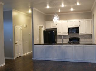 101 E 29th St, Kansas City, MO 64108