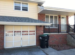 5213 P St, Omaha, NE 68117