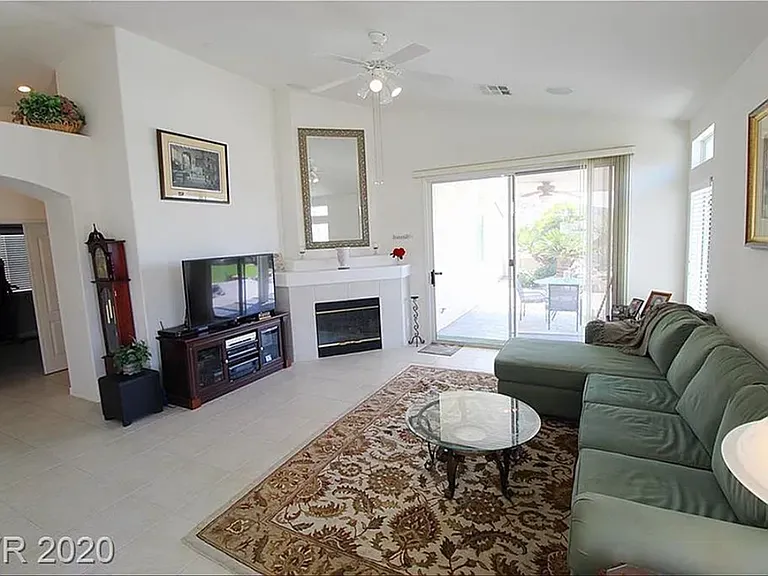 4310 Gasparville St — Photo 6
